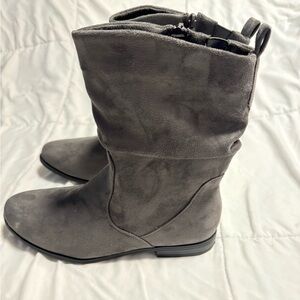 VJH comfort Wmns Slouchy Boots Bootie Sz 8.5 Round Toe Comfort Low Heel Mid Calf